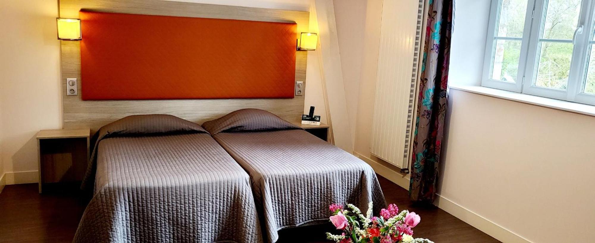 Hotel Logis De France- Restaurant Grill Domfront (Orne)