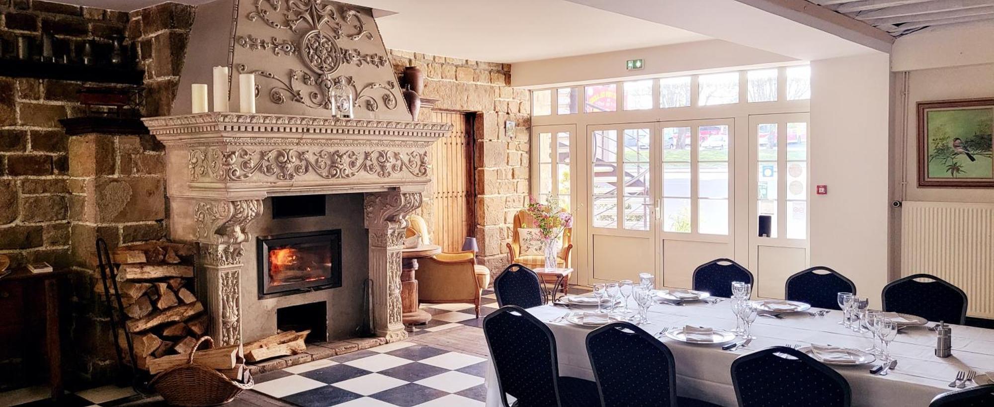 Hotel Logis De France- Restaurant Grill Domfront (Orne)