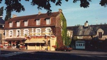 Hotel Logis De France- Restaurant Grill