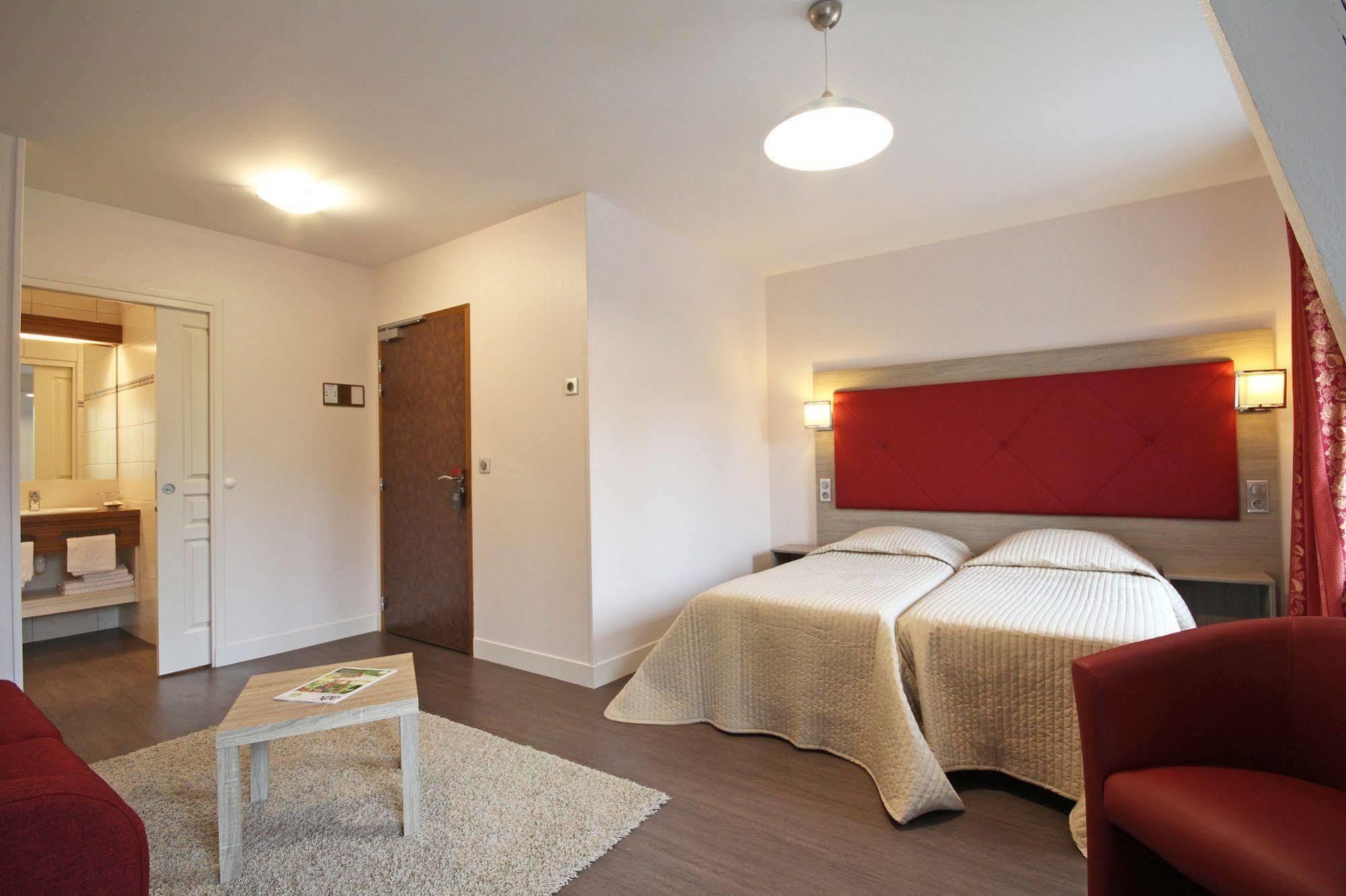 Logis De France- Restaurant Grill 2*