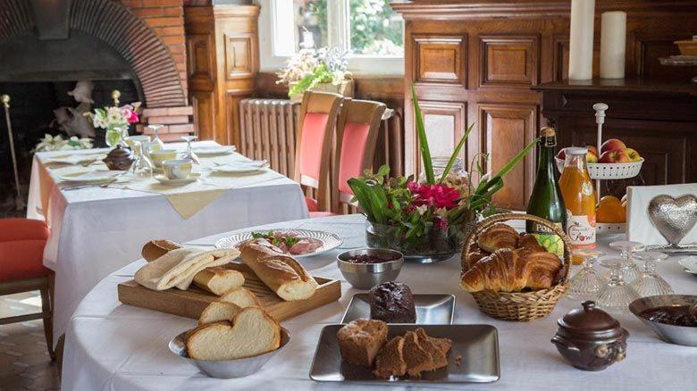 Hotel Logis De France- Restaurant Grill 2*
